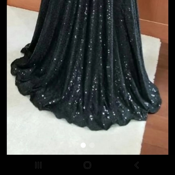 Maxi - Picture 5 of 6